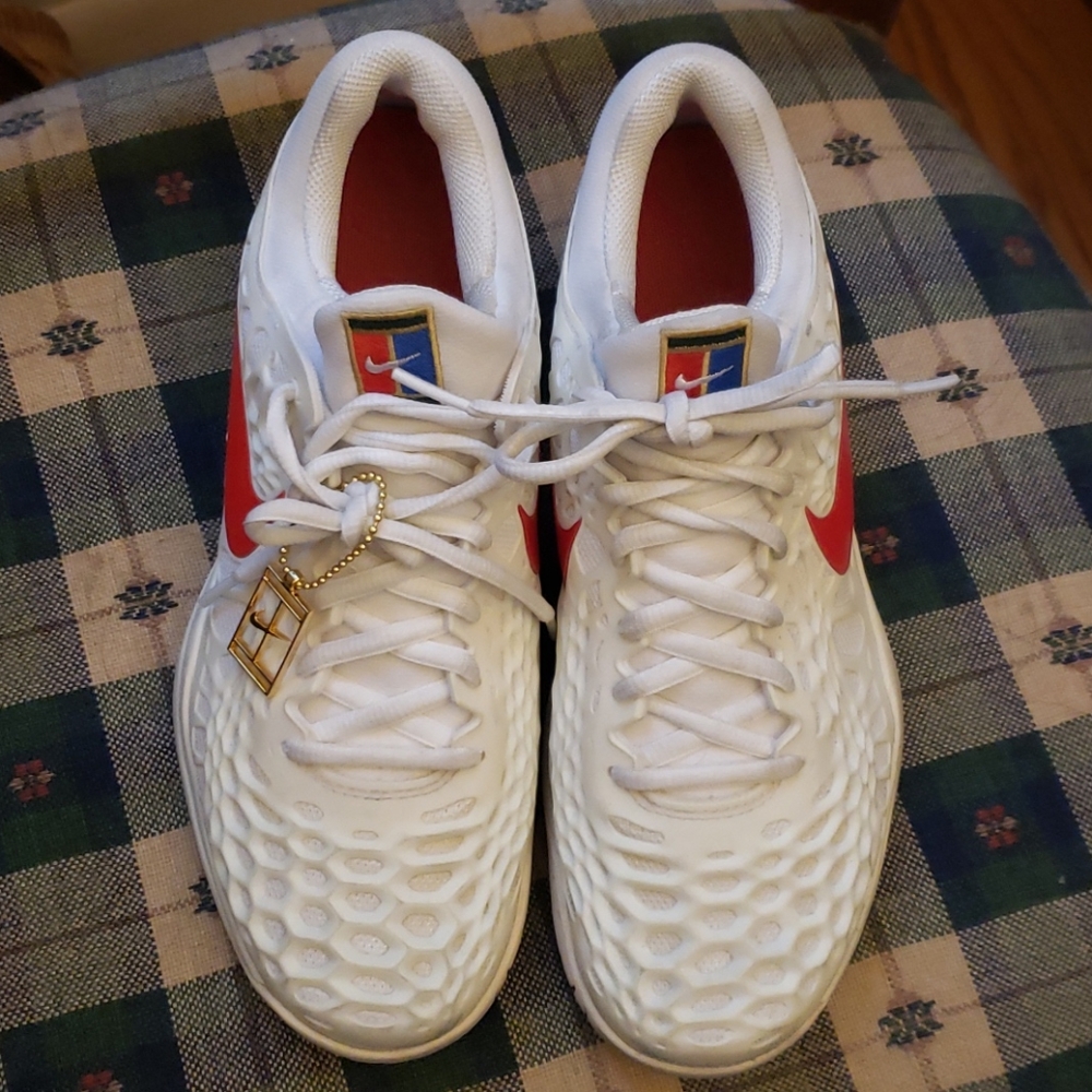 NWOT Nike Air Zoom Cage 3 HC 7.5